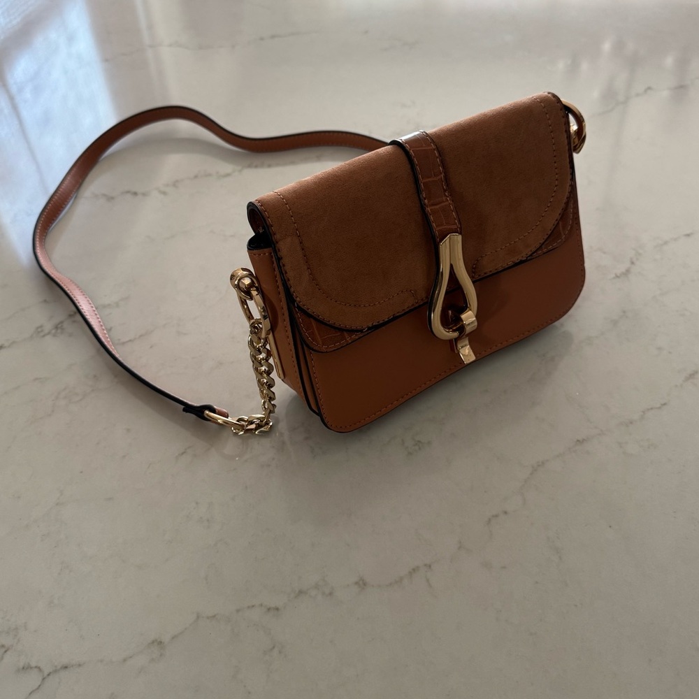 Like new! Topshop bag purse small cognac brown gold
